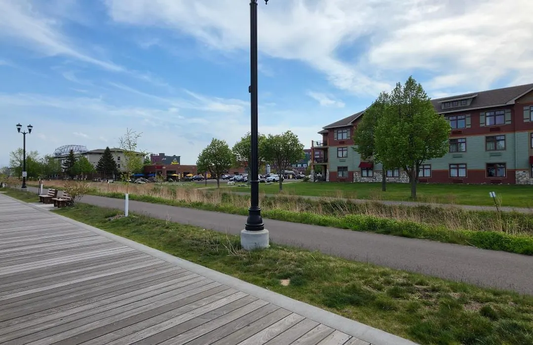 Canal Park Lodge-1