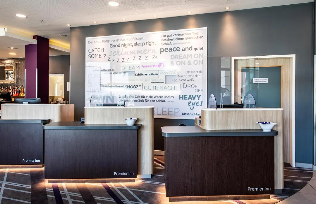 Premier Inn Koeln City Sued-1