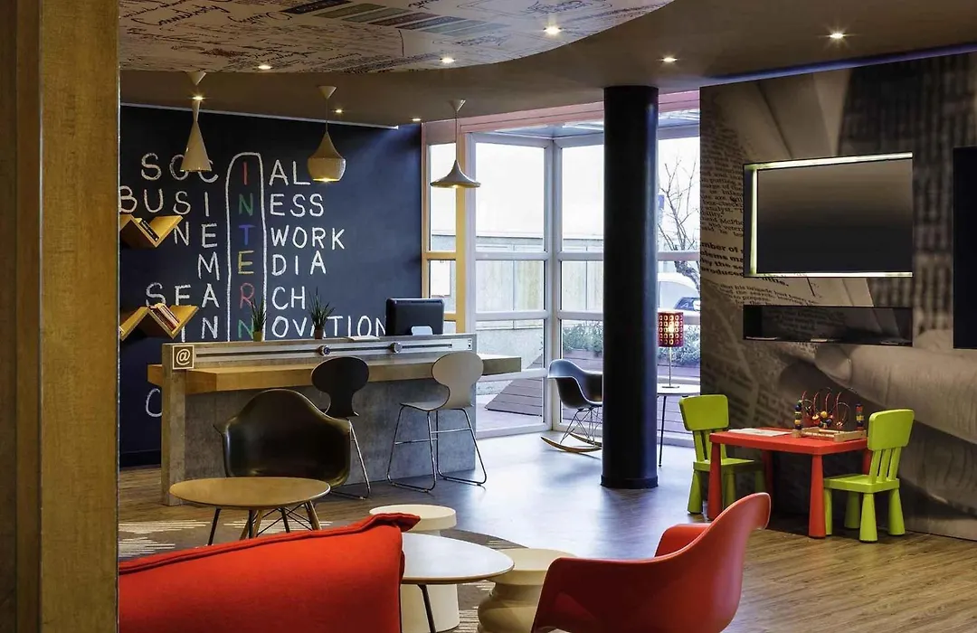 Ibis Granada-1