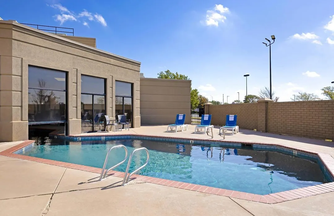 Comfort Inn & Suites Wichita Northeast-1