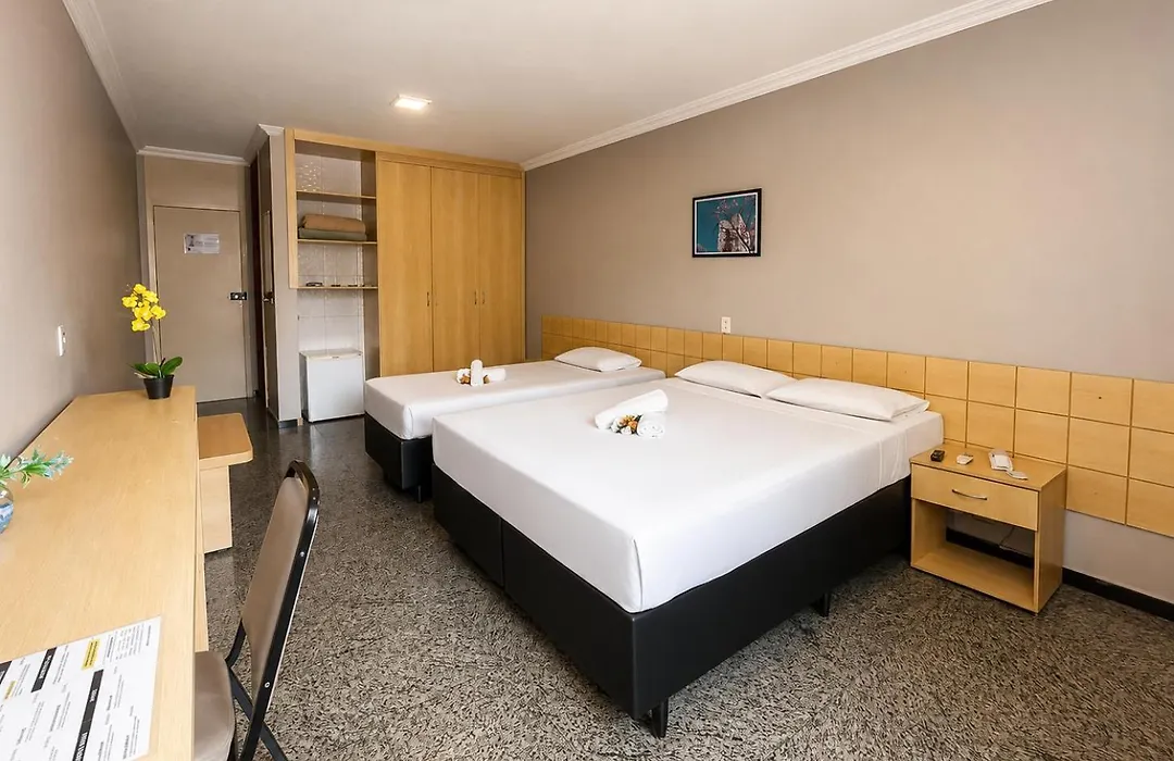 Hotel Diplomat By Bsb Inn-1