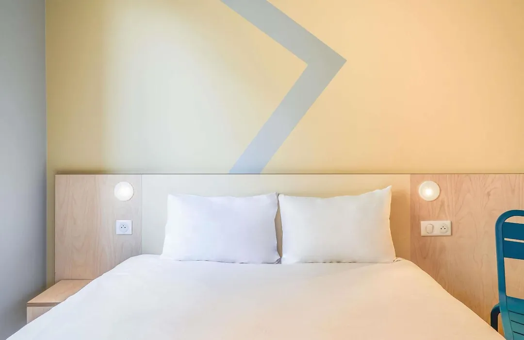 ibis budget Saint-Maurice-1