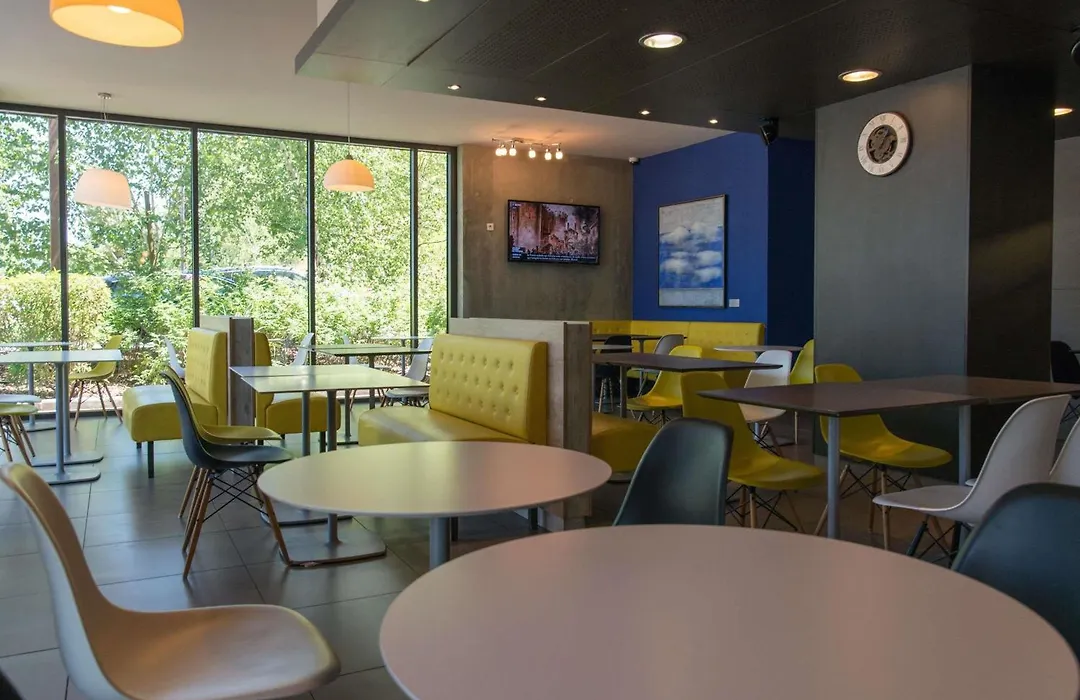 Ibis Budget Archamps Porte de Genève-1