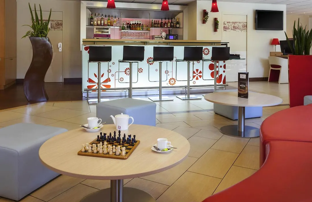 Ibis Velizy Jouy-En-Josas-1