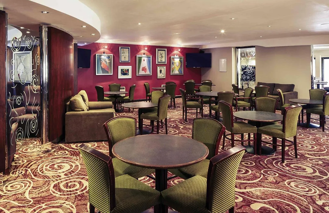 Mercure Livingston Hotel-1