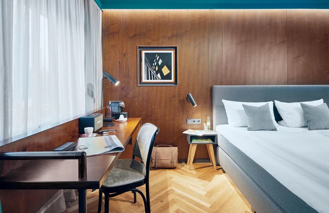 art Hotel Tucholsky-1