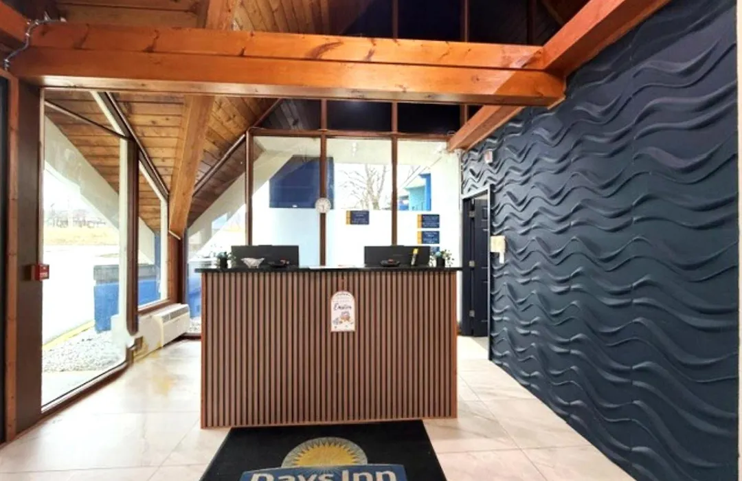 Days Inn By Wyndham Rutland/Killington Area-1