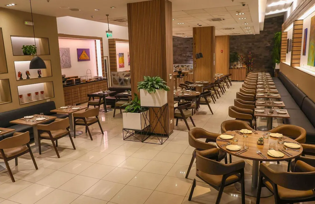 Ibis Lima Larco Miraflores-1