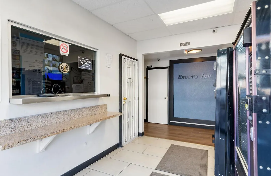 Encore Inn Inglewood-1