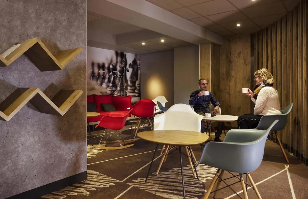 Ibis Arles-1