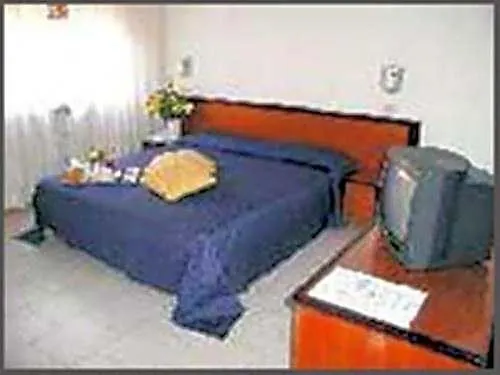 Hotel Moderno-1