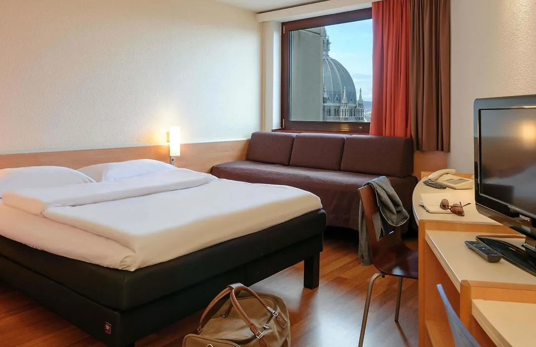 Ibis Wien Mariahilf-1