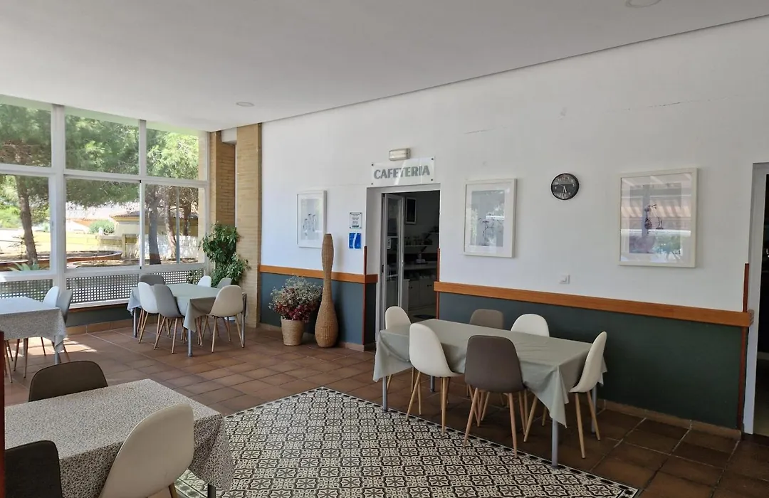 Hotel Marisma Sancti Petri-1