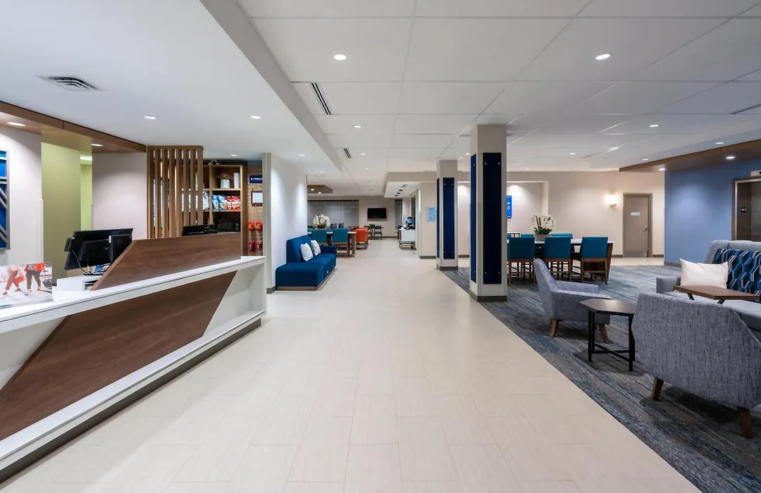 Holiday Inn Express & Suites Vaughan-Southwest By Ihg-1