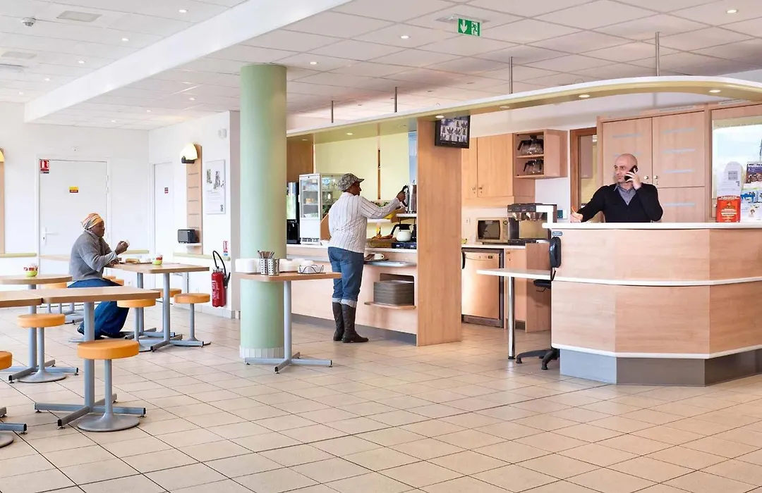 ibis budget Mantes-la-Jolie-1