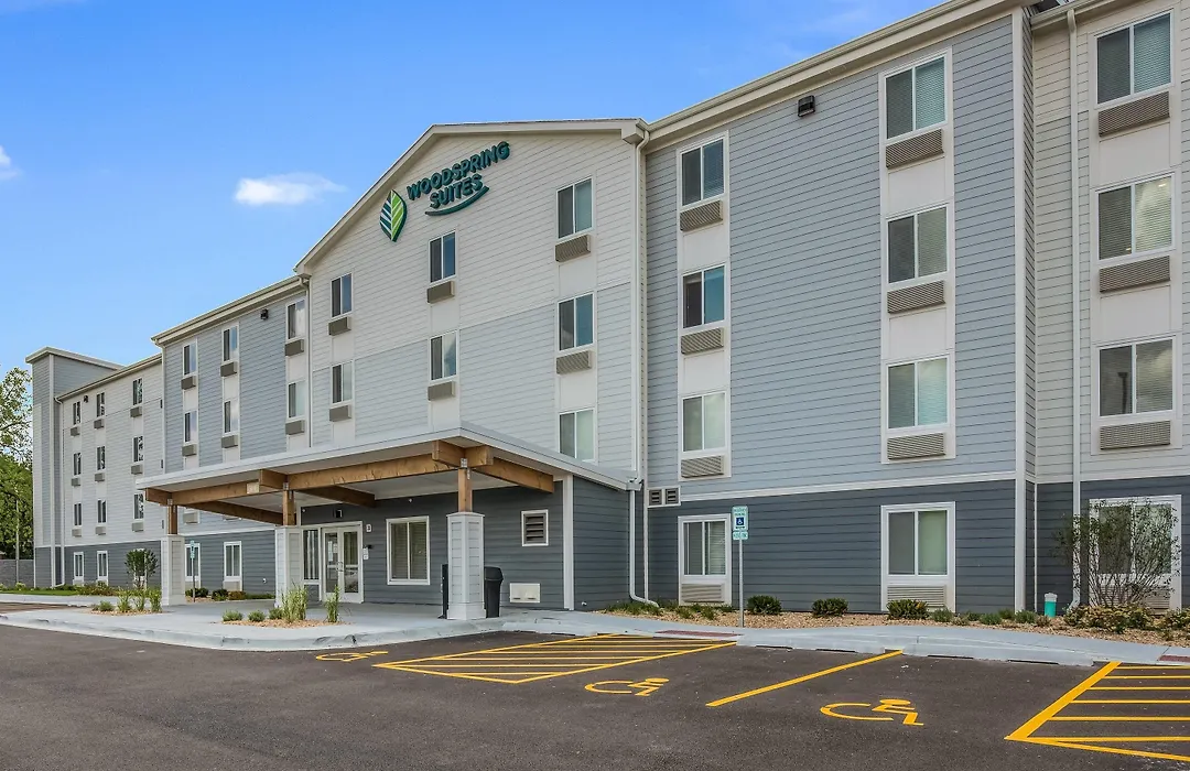 Woodspring Suites Chicago Midway-1