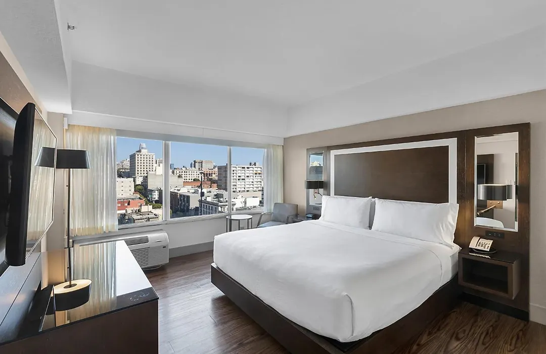 Holiday Inn San Francisco - Golden Gateway Newly Renovated With No Resort Fee-1