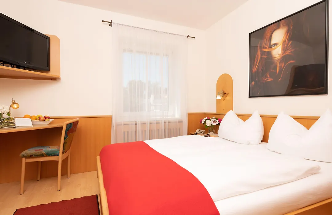 Hotel Liebetegger-Klagenfurt-1