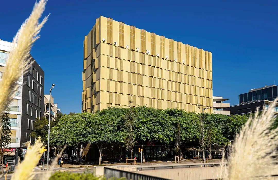 Easyhotel Barcelona Fira-1