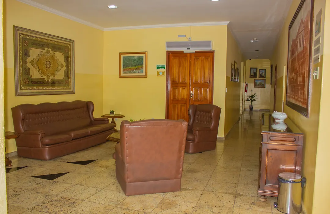 Hotel Meri Conselheiro Lafaiete-1
