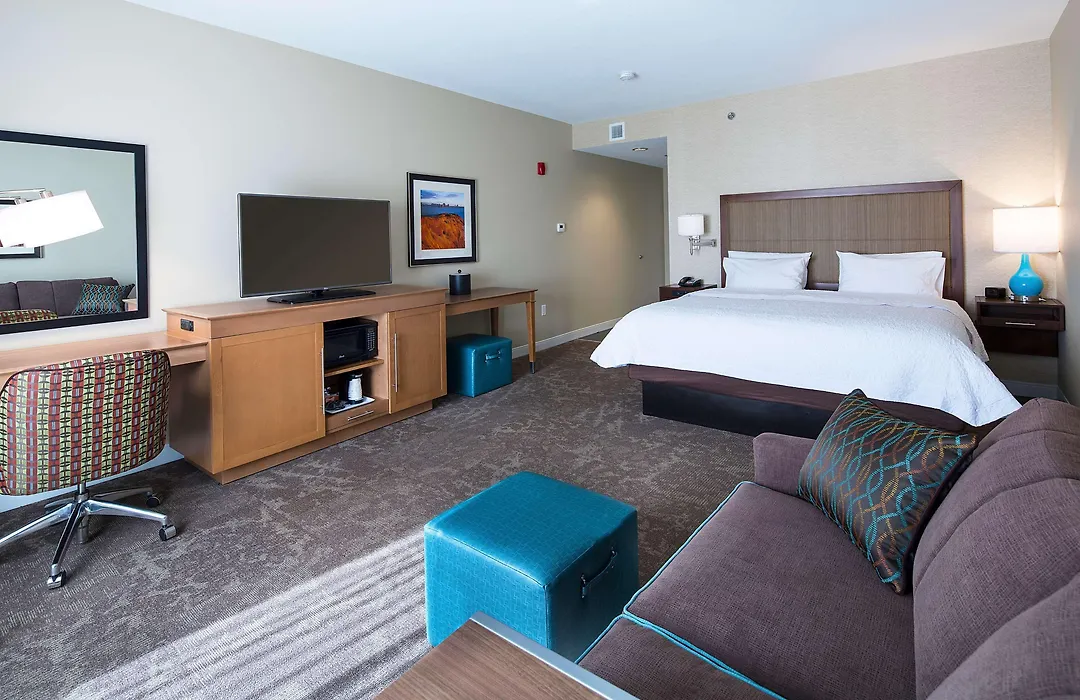 Hampton Inn & Suites Page - Lake Powell-1