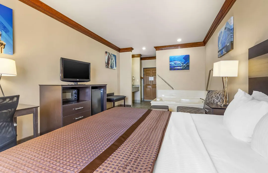 Best Western Fort Worth Inn & Suites-1