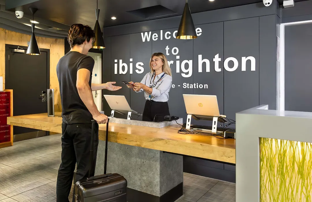 Ibis Brighton City Centre - Station-1