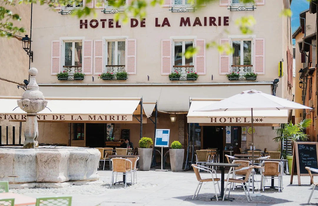 Logis - Hotel De La Mairie-1