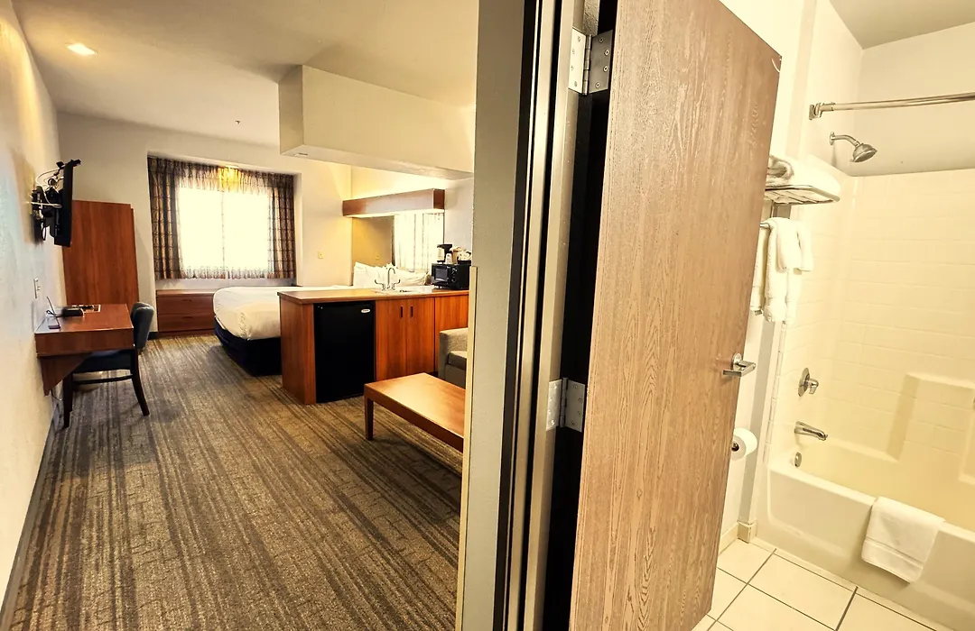 Baymont By Wyndham Las Vegas South Strip-1