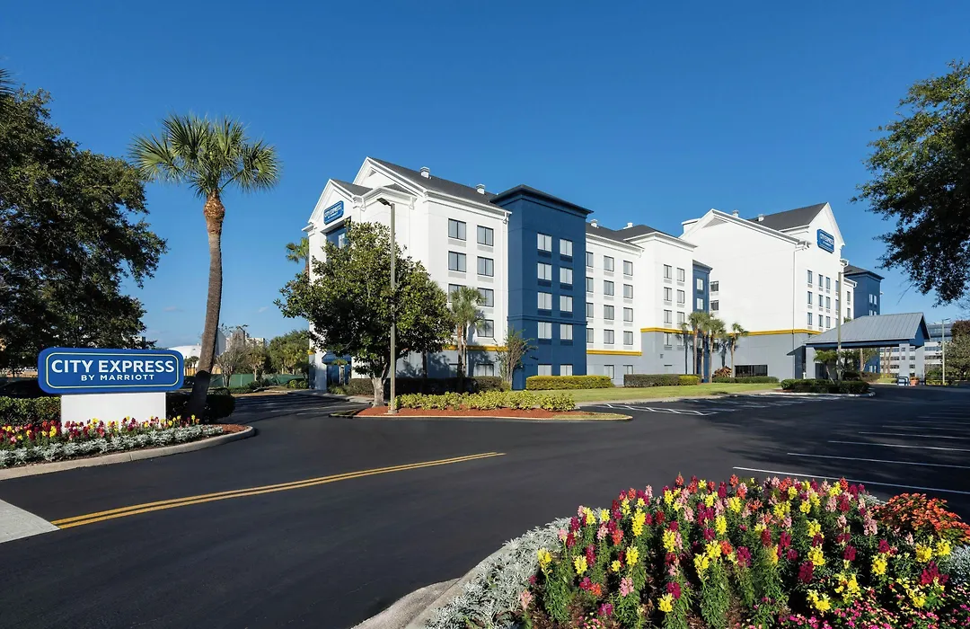 City Express By Marriott Orlando International Drive-1