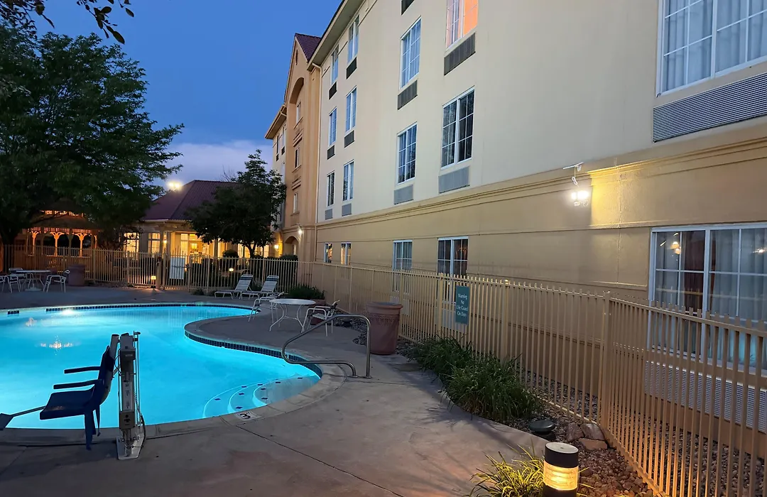 La Quinta By Wyndham Pueblo-1