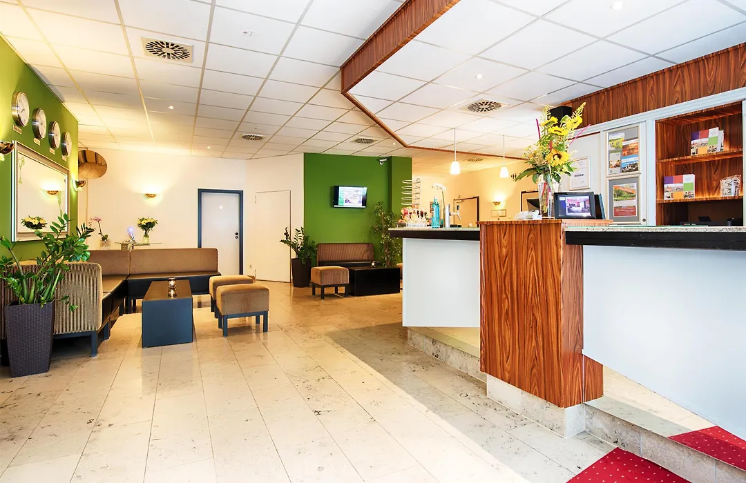 ACHAT Hotel Chemnitz-1