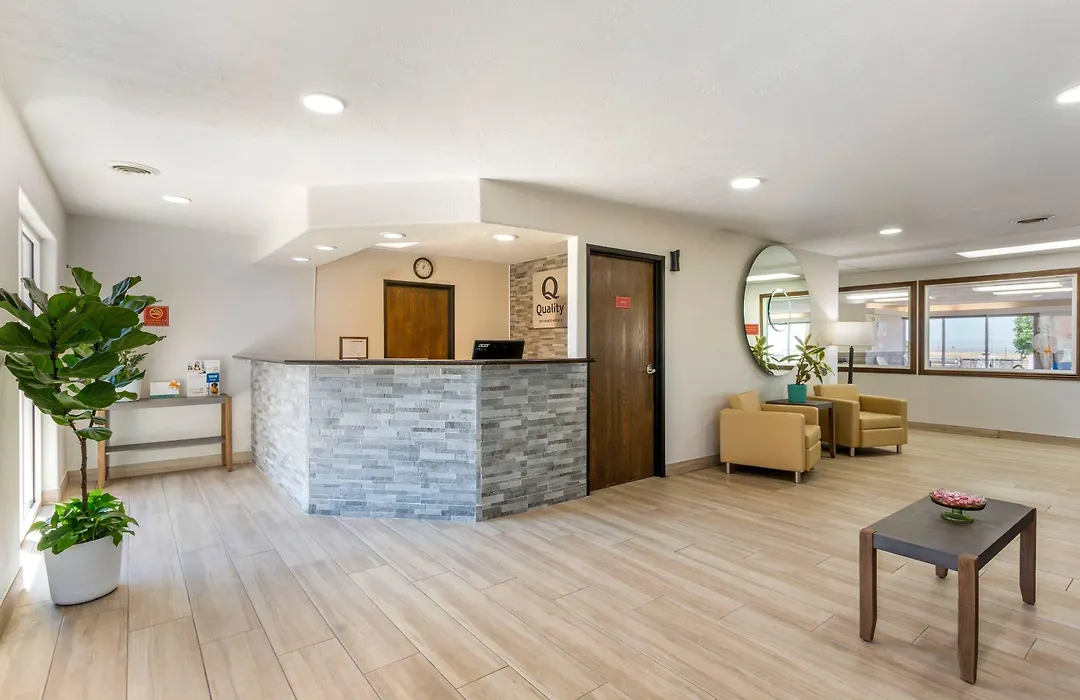 Quality Inn & Suites Fillmore I-15-1