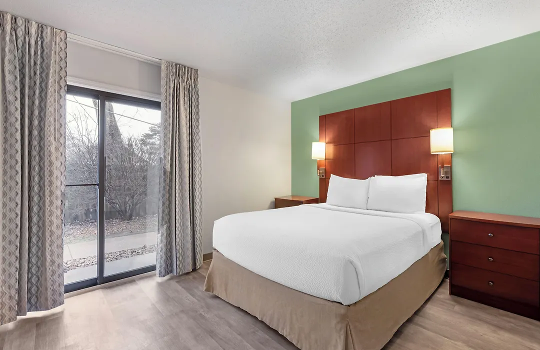Mainstay Suites St Louis - Galleria-1
