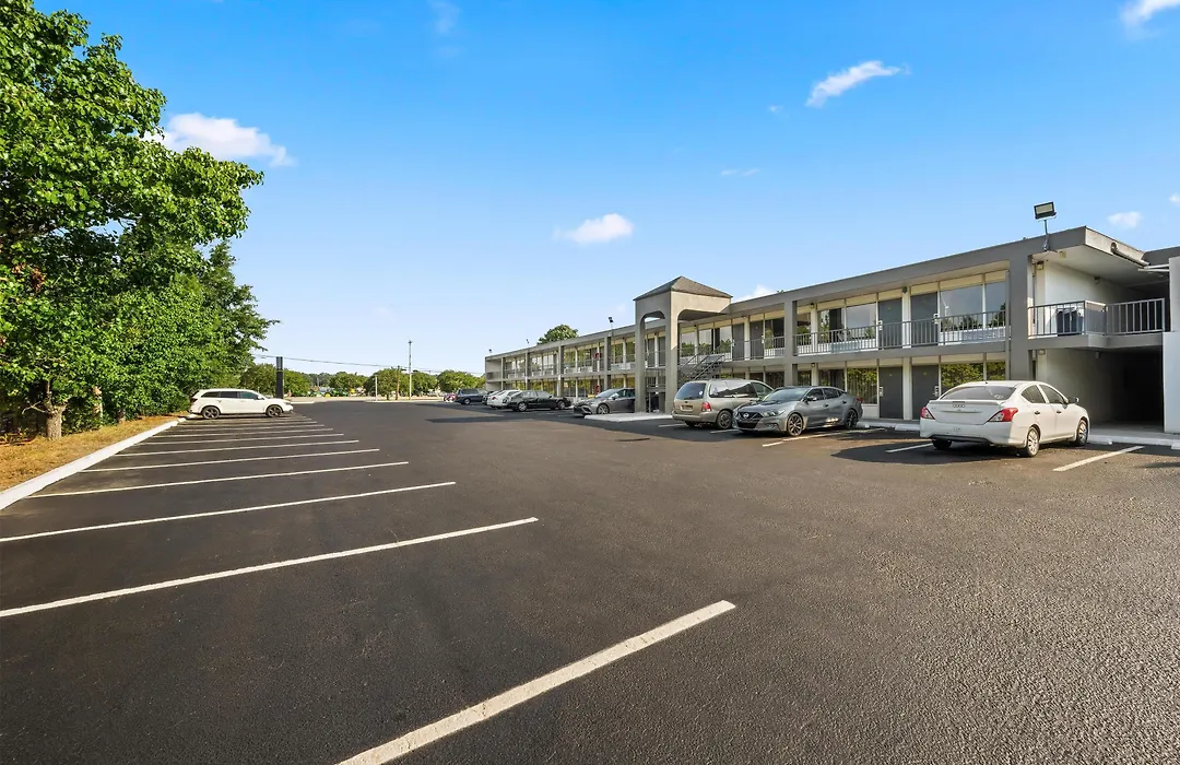 Americas Best Value Inn - Wilson-1