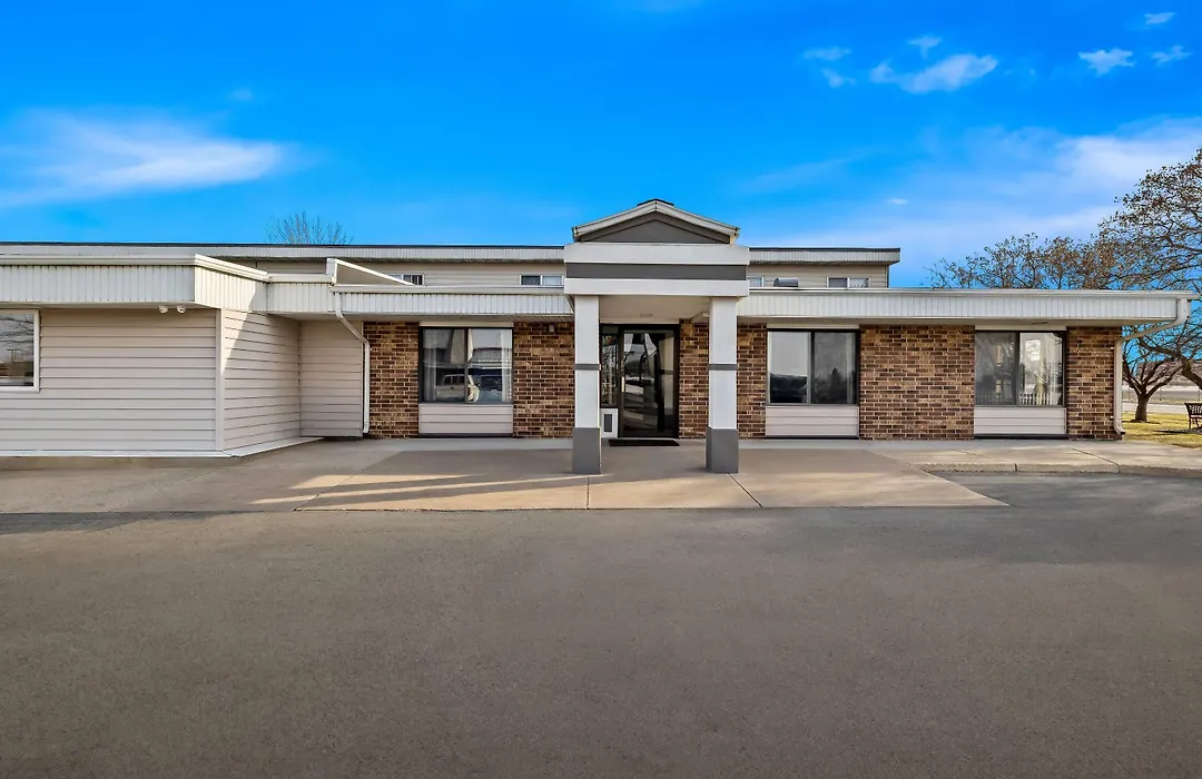 Days Inn By Wyndham Fond Du Lac-1