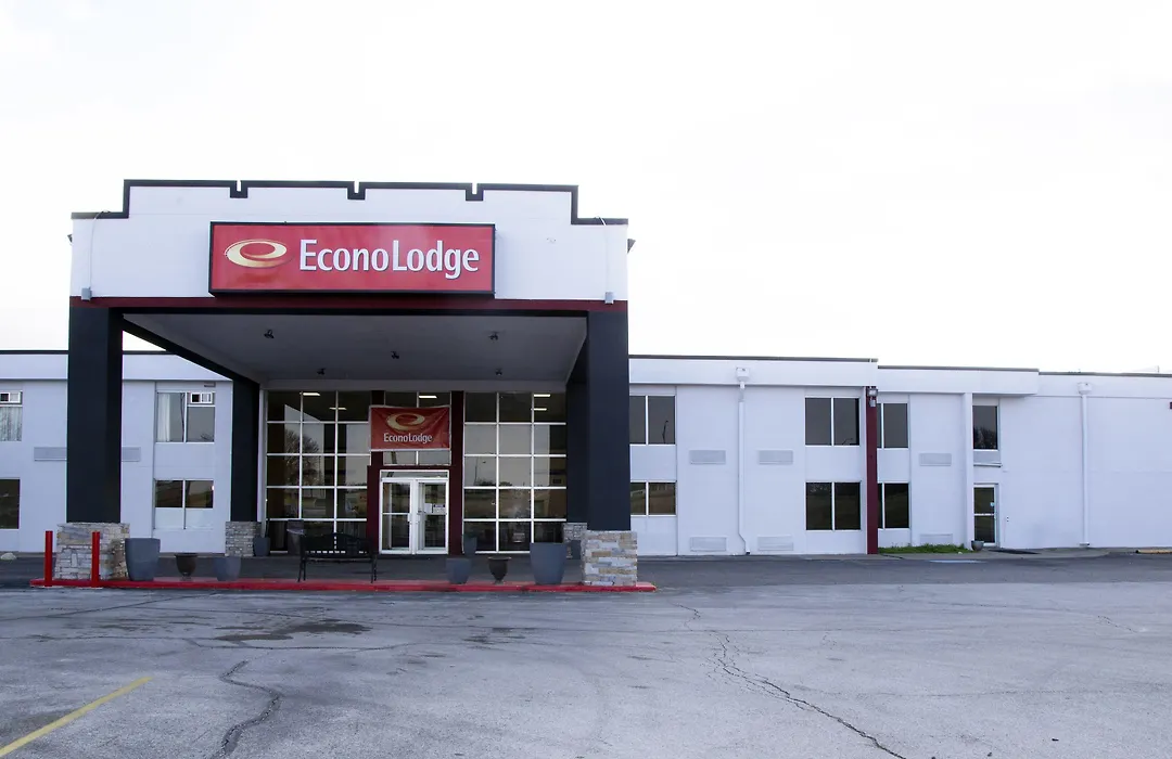 Econo Lodge Ardmore-1