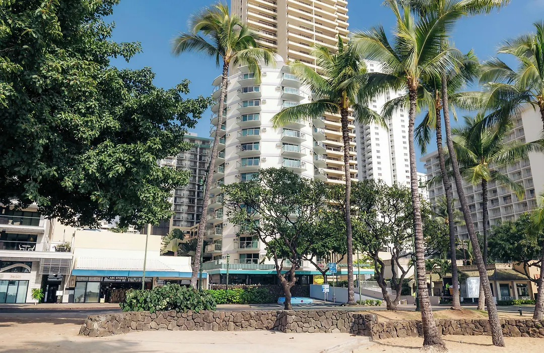 Waikiki Circle Hotel By Castle-1