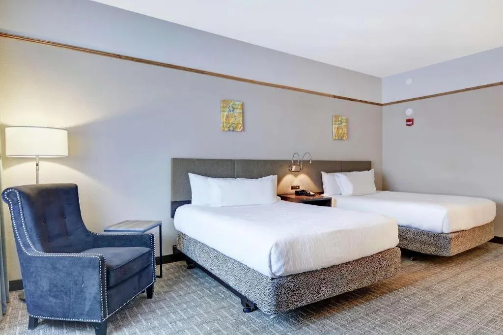 Hilton Garden Inn Oshkosh-1