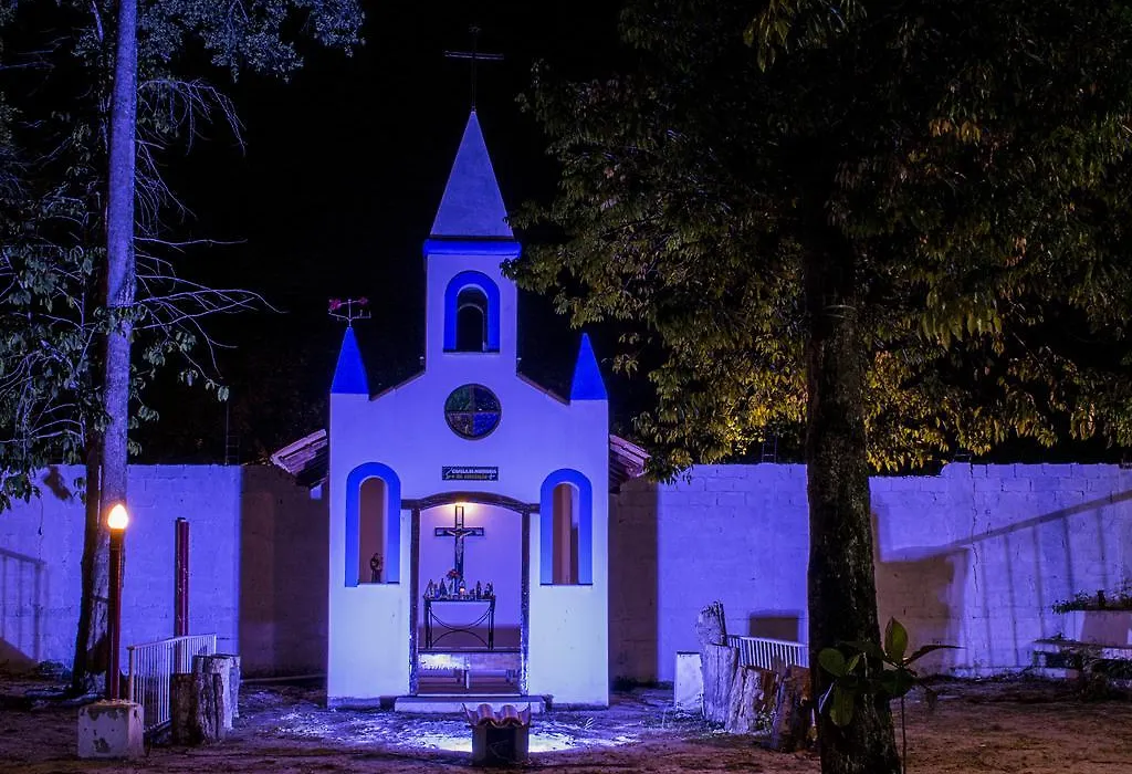 Hotel Mundaí Praia Camping e Est para Mh-1