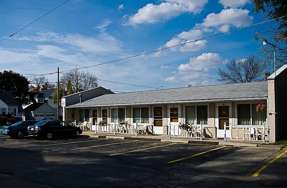 Inn Town Motel-1