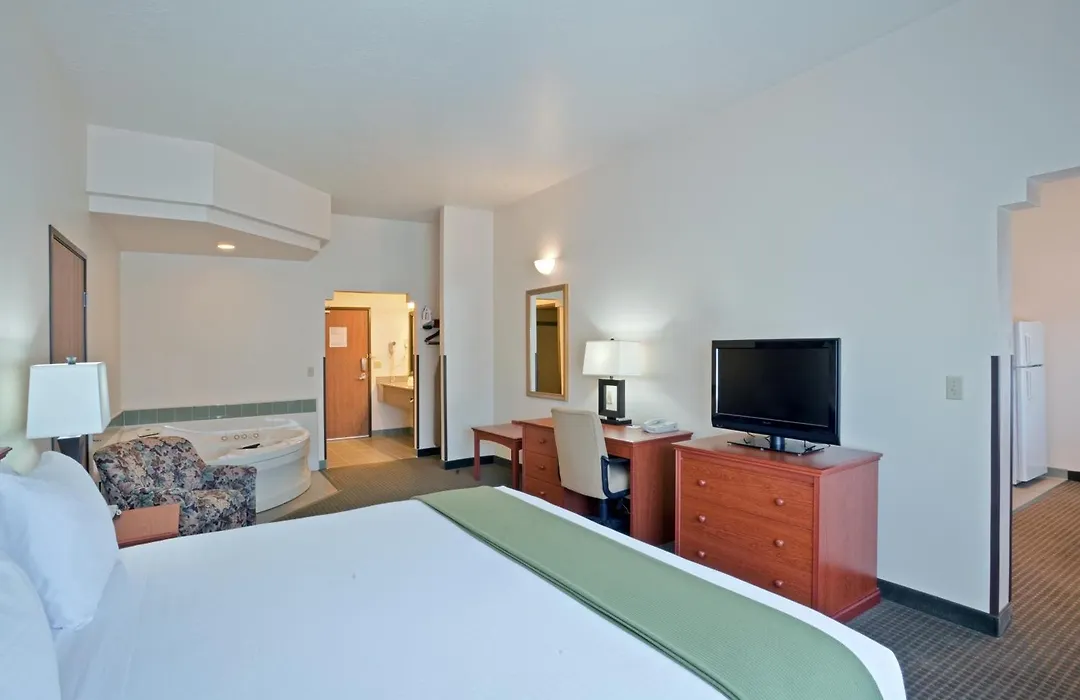 Holiday Inn Express Hotel & Suites Ashland By Ihg-1