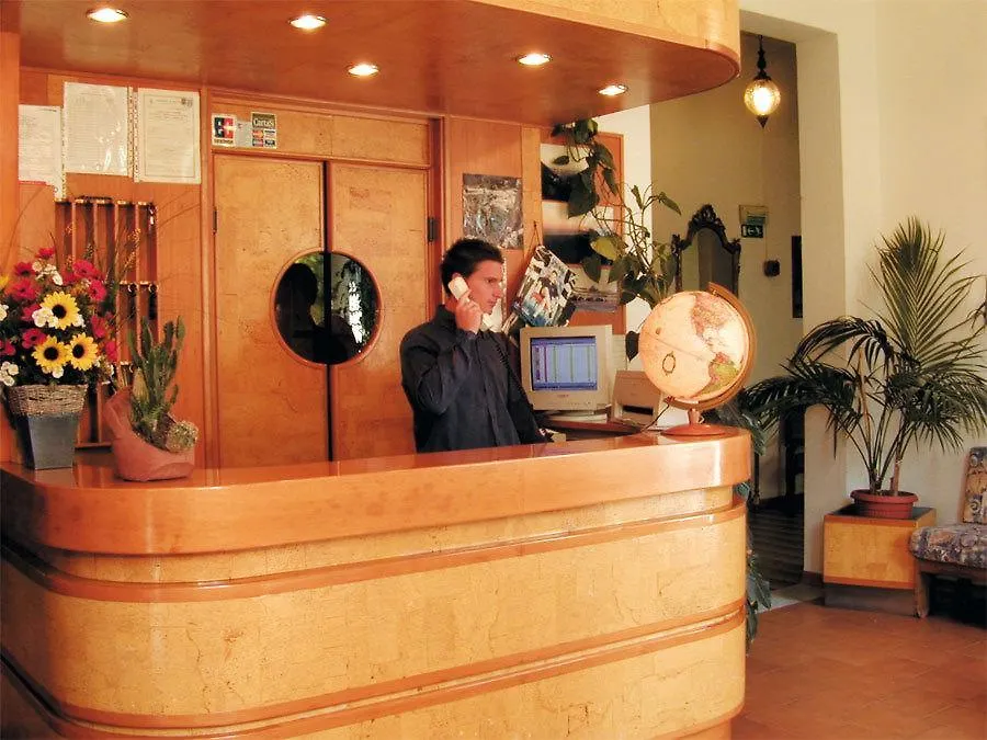 Hotel Parma Mare-1