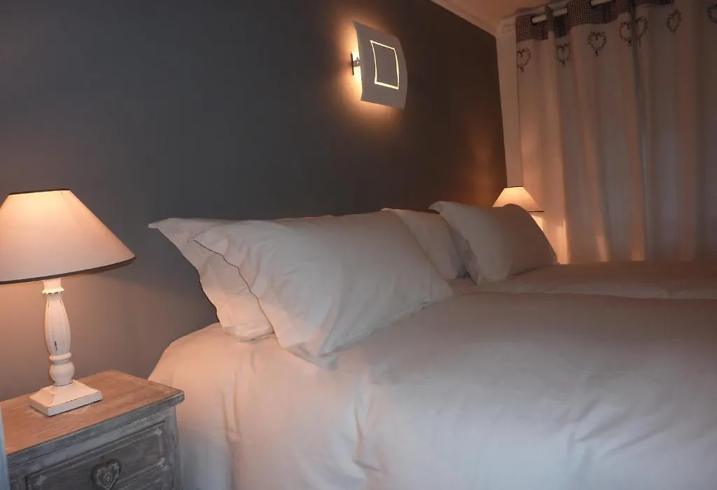 Hotel le P'tit Beaumont-1