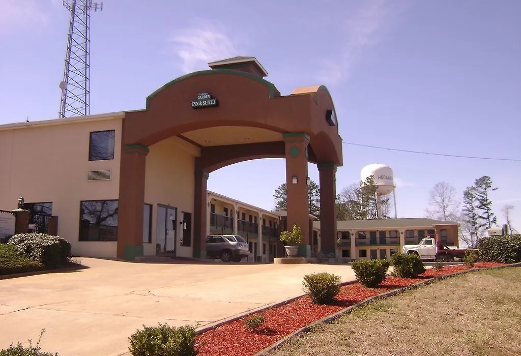 Garden Inn & Suites-1