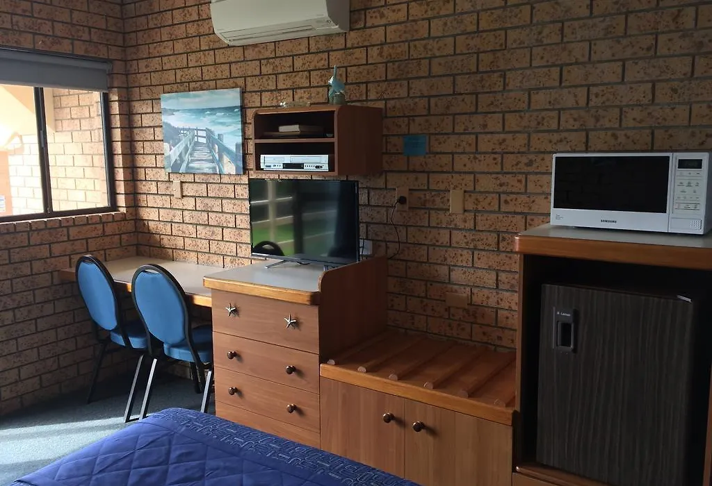 Whale Fisher Motel-1