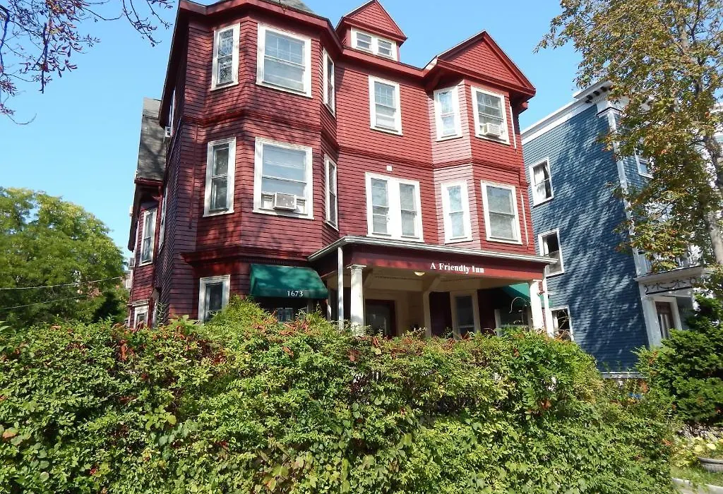 A Friendly Inn At Harvard-1