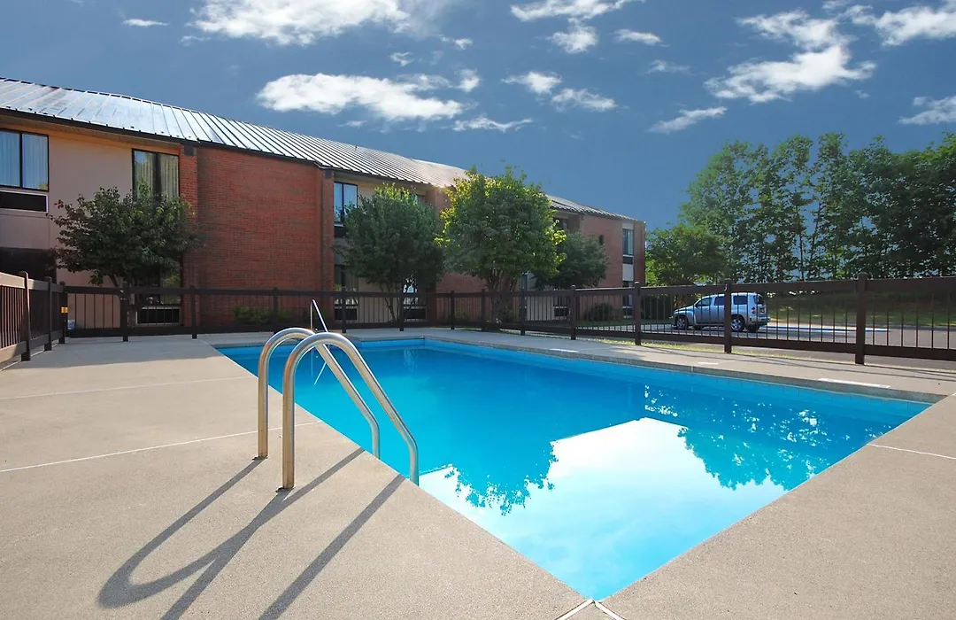 Baymont By Wyndham Rocky Mount-1