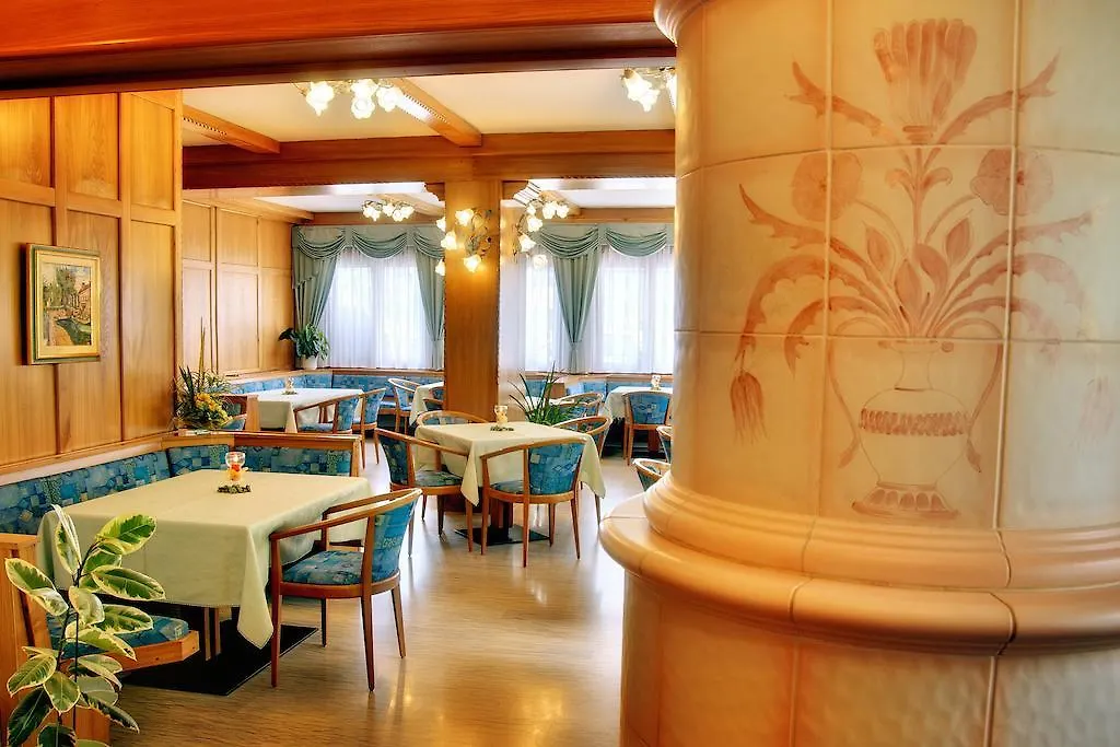 Albergo Miramonti-1