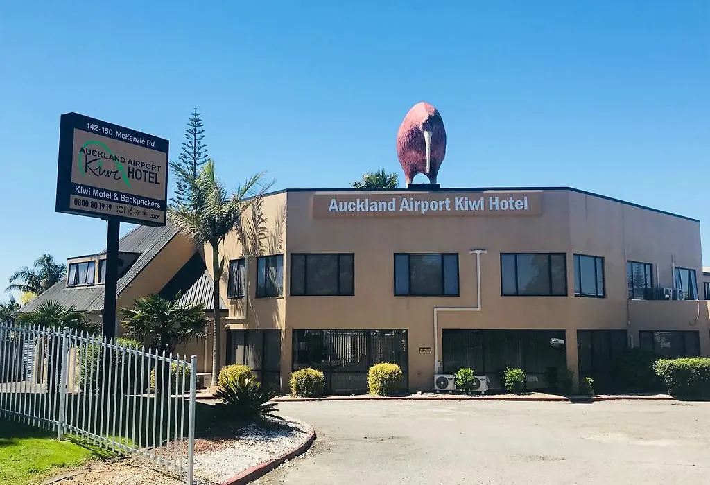 Auckland Airport Kiwi Hotel-1